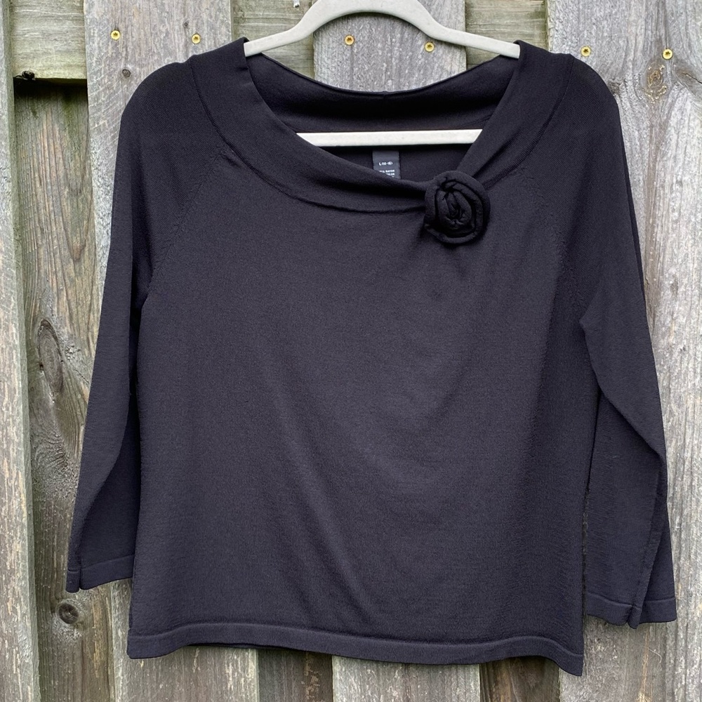 apostrophe 3/4 sleeve Black Lightweight Knit top Rose embellished Baller…